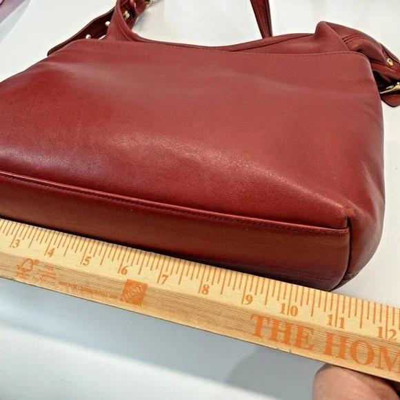 Vintage Coach Legacy Hobo Shoulder Hand Bag Red Leather Costa Rica 9058 Y2K - Picture 15 of 16